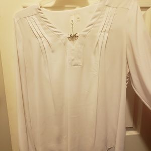 White vlouse